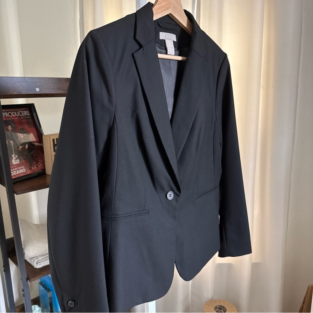 H&M Women’s Black Single Button Blazer Size M - Picture 3 of 8